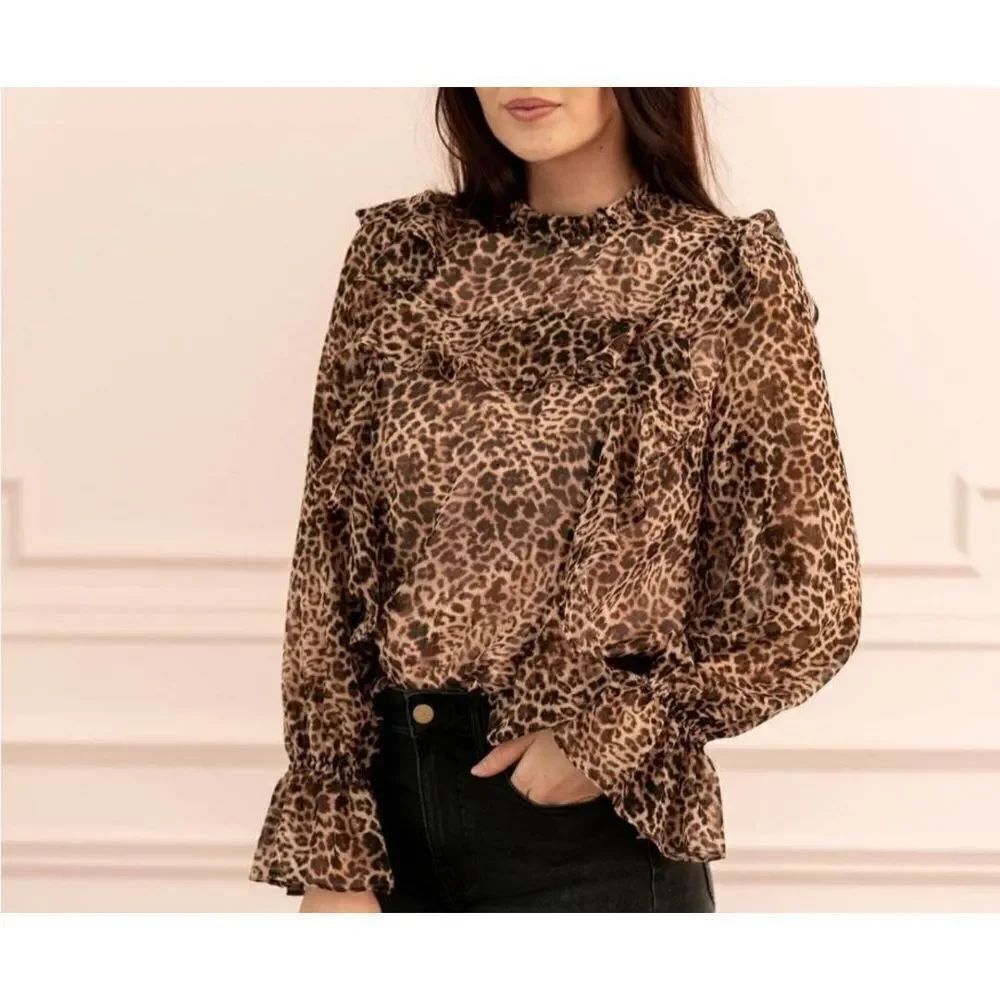 NWT Rachel Parcell beige bisque leopard  top sz Small
